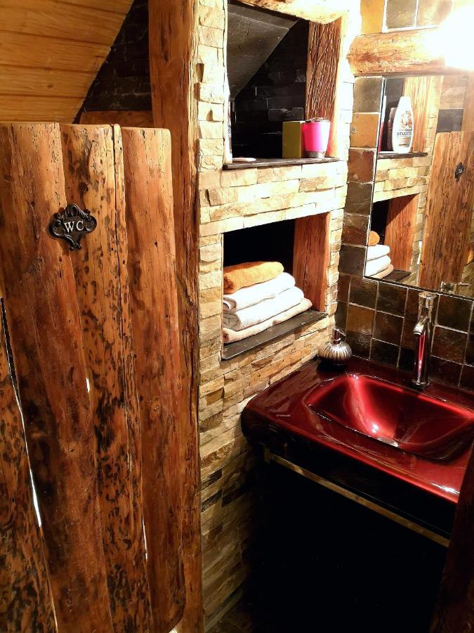 Aspen Villa Kamenny Ujezd  Luaran gambar