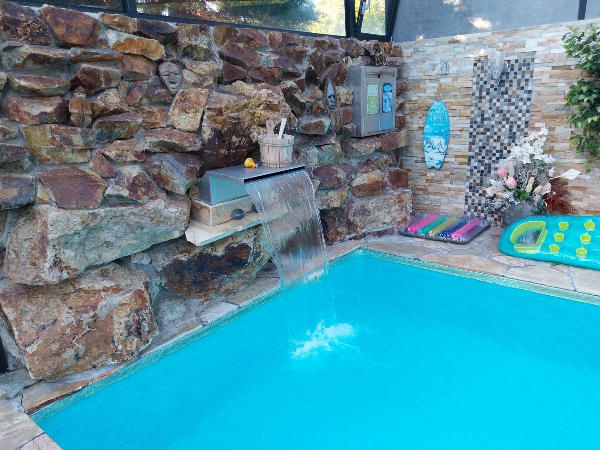 Aspen Villa Kamenny Ujezd  Luaran gambar