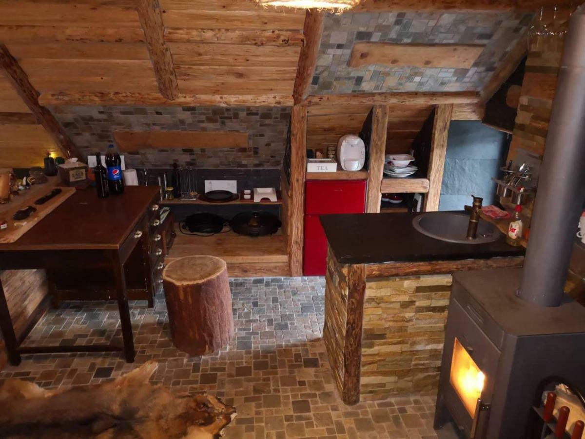 Aspen Villa Kamenny Ujezd  Luaran gambar